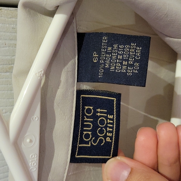 Beige Crinkle Top - Picture 10 of 11